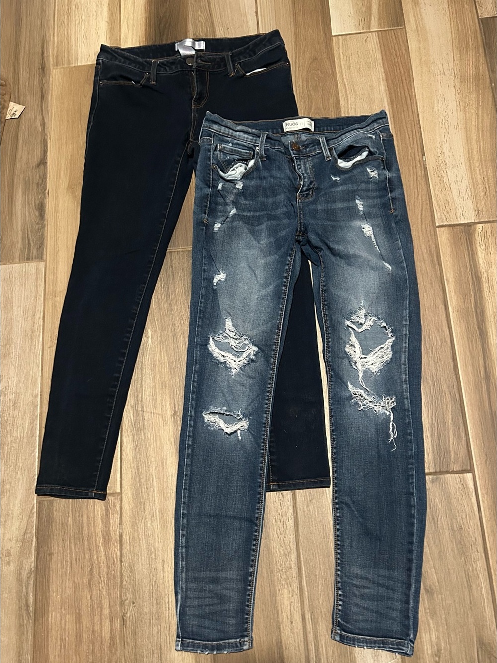FREE GIFT!! Women’s size 11 flex stretch blue jeans skinny fit bundle